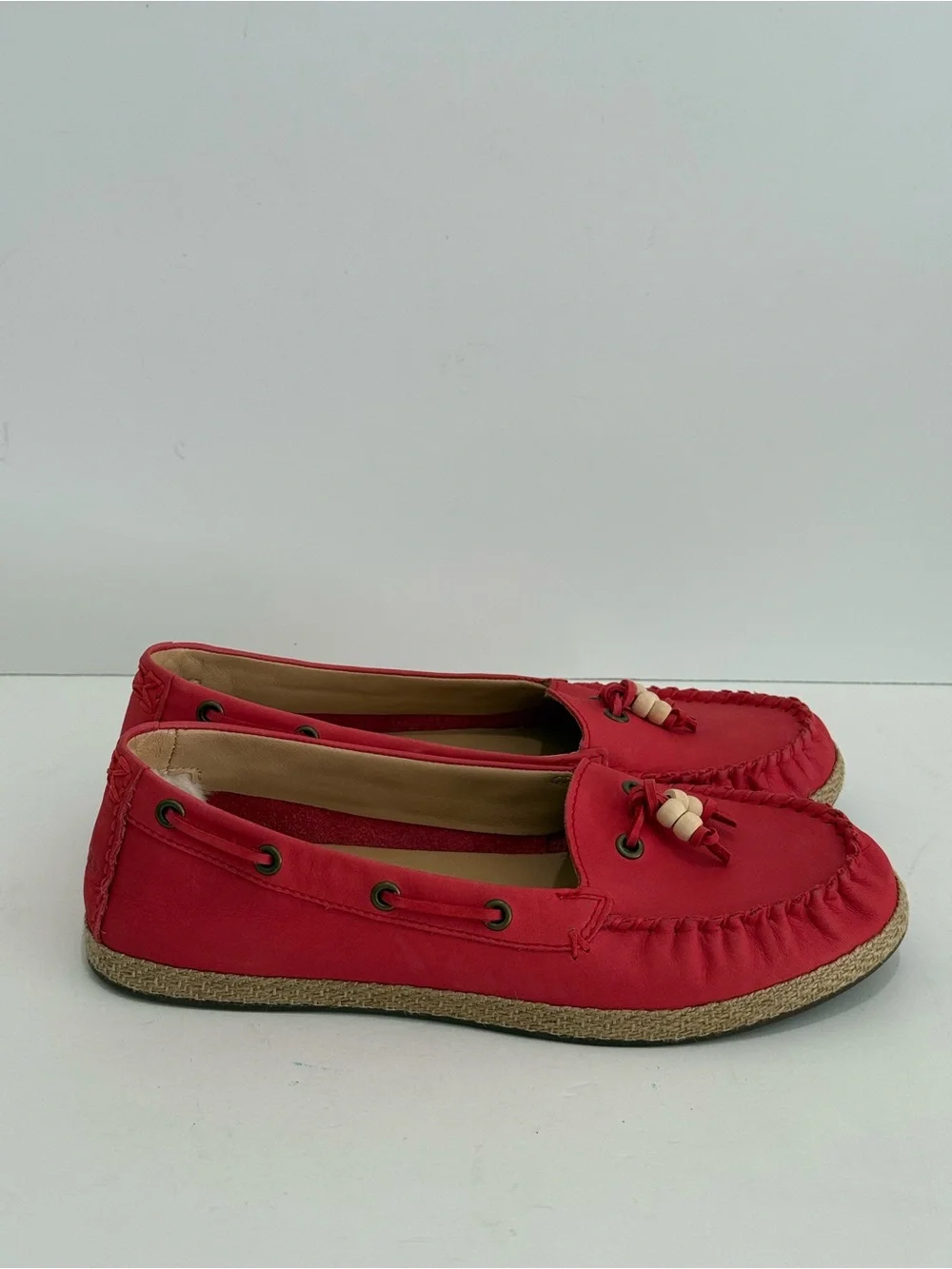 UGG nwot chivon
